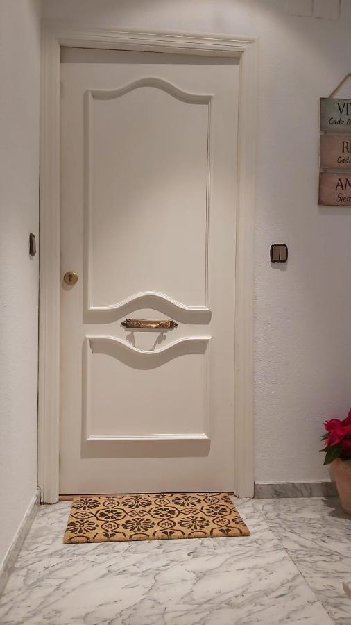 Patio Privado, Parking Gratis Y A Un Paso Del Vial Apartment Cordoba Exterior photo
